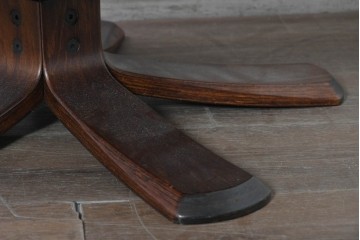 スウェーデンヴィンテージ　1980年頃　Soderbergs(ソーダバーグ)　本革　リクライニングチェアとオットマンのセット　※傷み有り　(R-091127)