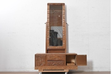 和製ヴィンテージ　日光彫り　多彩な草花の彫りを贅沢に楽しめる鏡台　(R-091136)