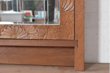 和製ヴィンテージ　日光彫り　多彩な草花の彫りを贅沢に楽しめる鏡台　(R-091136)