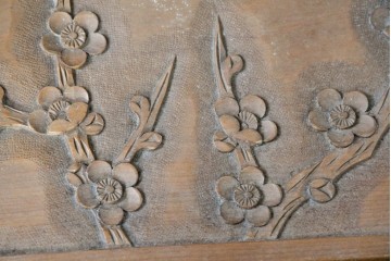 和製ヴィンテージ　日光彫り　多彩な草花の彫りを贅沢に楽しめる鏡台　(R-091136)