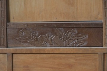 和製ヴィンテージ　日光彫り　多彩な草花の彫りを贅沢に楽しめる鏡台　(R-091136)