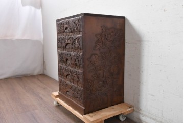 和製ヴィンテージ　日光彫り　梅の花と枝を大胆に描いたサイドチェスト　(R-091137)