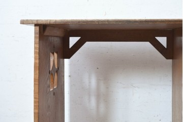 和製アンティーク　昭和初期から昭和中期　特注　逸品　職人手作り工芸家具　タモ材　玉杢　玉杢が美しい8杯の引き出しを備えた片袖机　(R-091138)