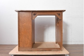 和製アンティーク　昭和初期から昭和中期　特注　逸品　職人手作り工芸家具　タモ材　玉杢　玉杢が美しい8杯の引き出しを備えた片袖机　(R-091138)