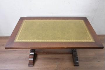 イギリスヴィンテージ　1950年頃　オーク材　金彩を施したグリーンのレザートップとバルボスレッグが特徴のセンターテーブル　(R-091143)