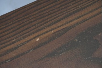 中古　横浜クラシック家具　ノックオンウッド(knockonwood)　コロニアルシリーズ　オーク無垢材　豊かな木目と挽物脚を楽しめるセンターテーブル　定価約26万円　(R-091144)