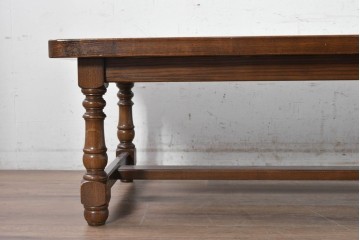 中古　横浜クラシック家具　ノックオンウッド(knockonwood)　コロニアルシリーズ　オーク無垢材　豊かな木目と挽物脚を楽しめるセンターテーブル　定価約26万円　(R-091144)