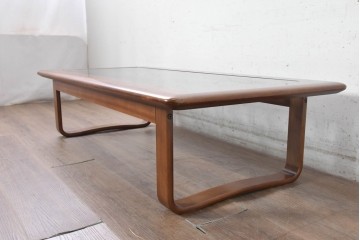 和製ヴィンテージ　1970年から1980年頃　富士ファニチア(FUJI FURNITURE)　ガラス天板越しに格子の意匠が広がるセンターテーブル　(R-091145)