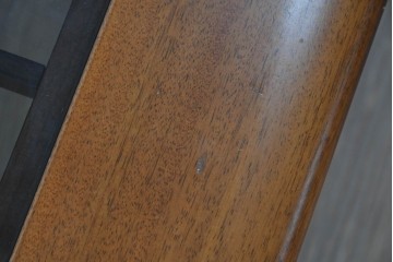 和製ヴィンテージ　1970年から1980年頃　富士ファニチア(FUJI FURNITURE)　ガラス天板越しに格子の意匠が広がるセンターテーブル　(R-091145)