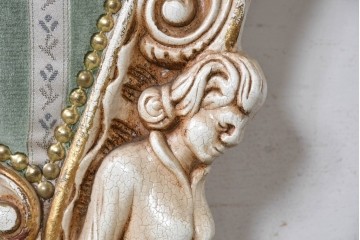 中古　イタリア製　美品　彫刻装飾が見事なストライプ張りのダイニングチェア4脚セット　(R-091162)