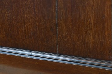 イギリスアンティーク　1920年頃　マホガニー材　ドロップハンドルが可愛らしいチェスト　(R-091165)