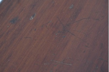 イギリスアンティーク　1920年頃　マホガニー材　ドロップハンドルが可愛らしいチェスト　(R-091165)