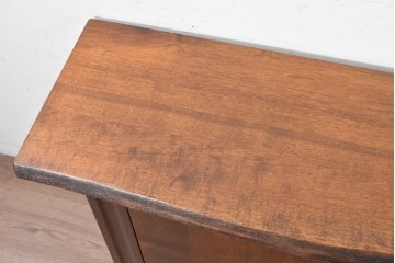 中古　美品　職人手作り　丸形の引手が特徴の和モダンなサイドボード　定価約26万円　(R-091166)