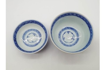 江戸期　古伊万里　1点に在銘(太明成化年製)　松竹梅文・宝珠飛龍文　盃洗・蓋付き茶碗・中皿2点の染付和食器セット　(R-091174)