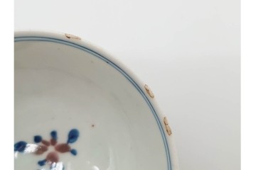 中国　古玩　大明成化年製　染付・浅紅釉　草花文を描いた茶呑茶碗5点セット　外箱付き　(R-091175)