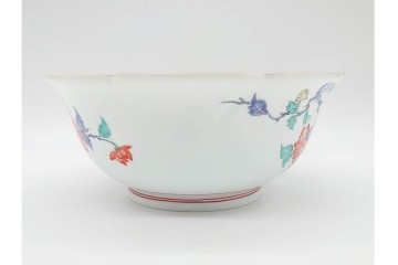 十三代 酒井田柿右衛門　有田焼　錦　牡丹文を描いた上品な菓子器　共箱付き　(R-091186)