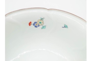 十三代 酒井田柿右衛門　有田焼　錦　牡丹文を描いた上品な菓子器　共箱付き　(R-091186)