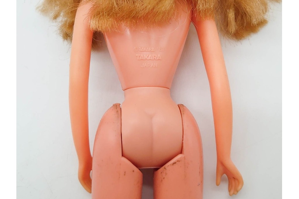 TAKARA(タカラ)　リカちゃん・ジェニー・ティモテ　人形4点と洋服や小物などまとめてセット　(R-091188)