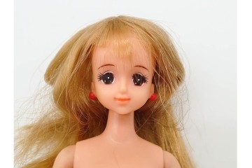 TAKARA(タカラ)　リカちゃん・ジェニー・ティモテ　人形4点と洋服や小物などまとめてセット　(R-091188)