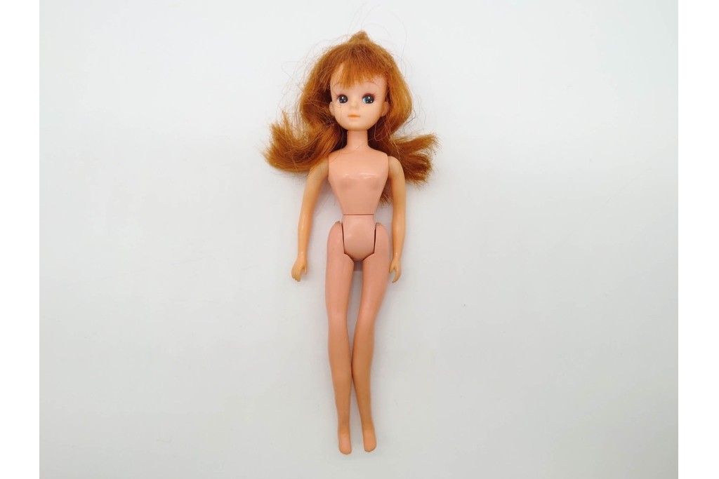 TAKARA(タカラ)　リカちゃん・ジェニー・ティモテ　人形4点と洋服や小物などまとめてセット　(R-091188)