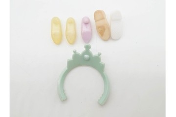 TAKARA(タカラ)　リカちゃん・ジェニー・ティモテ　人形4点と洋服や小物などまとめてセット　(R-091188)