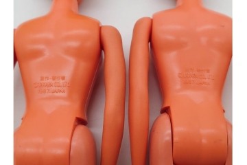 TAKARA(タカラ)・マテル社(Mattel)・中嶋製作所　リカちゃん・スカーレットちゃん・バービーなど　人形・服・小物・空箱まとめてセット　(R-091189)