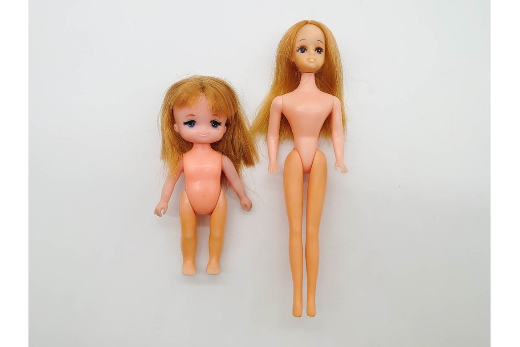 TAKARA(タカラ)・マテル社(Mattel)・中嶋製作所　リカちゃん・スカーレットちゃん・バービーなど　人形・服・小物・空箱まとめてセット　(R-091189)