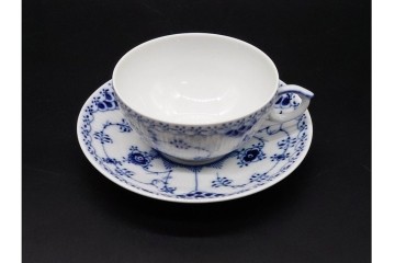 デンマーク製　ROYAL COPENHAGEN(ロイヤルコペンハーゲン)　ブルーフルーテッド　ハーフレース　ティーカップ&ソーサー6客セット　定価(6客合計)17万8200円　(R-091190)