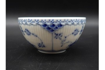 デンマーク製　ROYAL COPENHAGEN(ロイヤルコペンハーゲン)　ブルーフルーテッド　ハーフレース　ティーカップ&ソーサー6客セット　定価(6客合計)17万8200円　(R-091190)