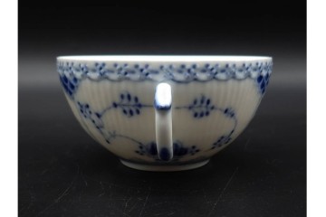 デンマーク製　ROYAL COPENHAGEN(ロイヤルコペンハーゲン)　ブルーフルーテッド　ハーフレース　ティーカップ&ソーサー6客セット　定価(6客合計)17万8200円　(R-091190)