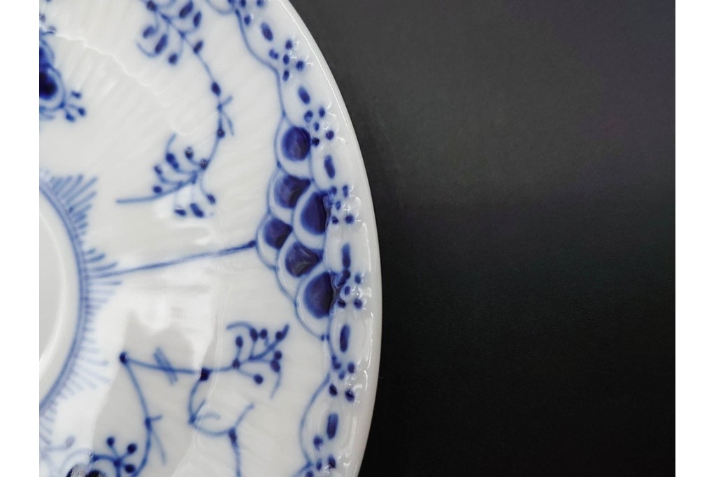 デンマーク製　ROYAL COPENHAGEN(ロイヤルコペンハーゲン)　ブルーフルーテッド　ハーフレース　ティーカップ&ソーサー6客セット　定価(6客合計)17万8200円　(R-091190)