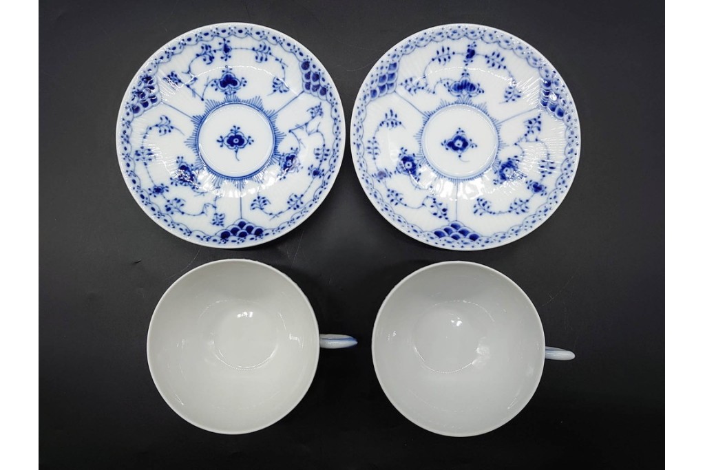 デンマーク製　ROYAL COPENHAGEN(ロイヤルコペンハーゲン)　ブルーフルーテッド　ハーフレース　ティーカップ&ソーサー6客セット　定価(6客合計)17万8200円　(R-091190)