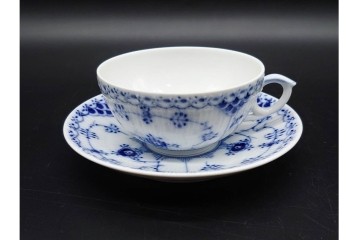 デンマーク製　ROYAL COPENHAGEN(ロイヤルコペンハーゲン)　ブルーフルーテッド　ハーフレース　ティーカップ&ソーサー6客セット　定価(6客合計)17万8200円　(R-091190)