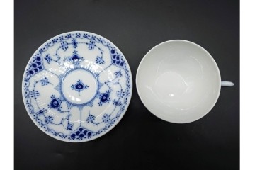 デンマーク製　ROYAL COPENHAGEN(ロイヤルコペンハーゲン)　ブルーフルーテッド　ハーフレース　ティーカップ&ソーサー6客セット　定価(6客合計)17万8200円　(R-091190)