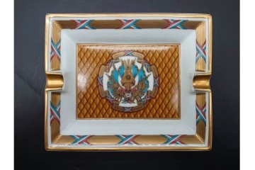 フランス　HERMES(エルメス)　珍しい柄!　気品漂うアッシュトレイ　(R-091192)