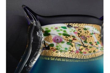 黒木国昭　金彩象嵌　「光琳」　青く澄んだ色彩と金彩が美しいガラス花器　(R-091196)