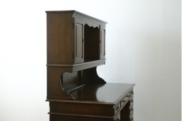 中古　横浜クラシック家具　ノックオンウッド(knockonwood)　ナラ材　収納力に優れた重厚なハッチトップ(上棚)付き両袖デスク　定価約100万円　(R-091202)