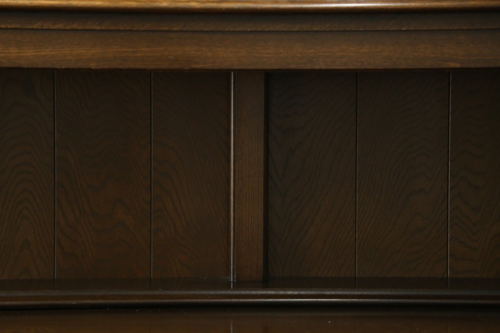 中古　横浜クラシック家具　ノックオンウッド(knockonwood)　ナラ材　収納力に優れた重厚なハッチトップ(上棚)付き両袖デスク　定価約100万円　(R-091202)