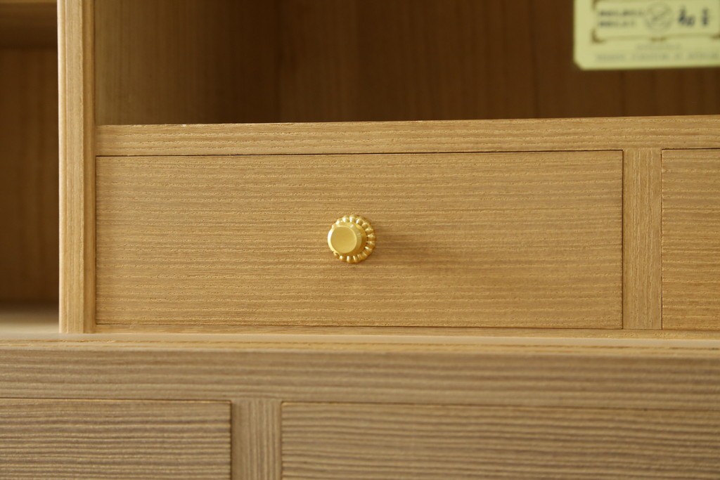 中古　高級品　大阪泉州桐箪笥の名門・初音の総桐箪笥　田中家具製作所　総桐の衣装箪笥　定価約250万円　(R-091206)
