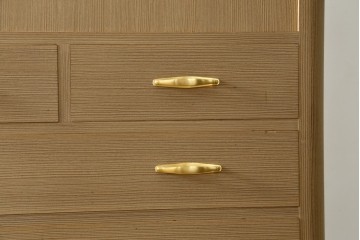 中古　高級品　大阪泉州桐箪笥の名門・初音の総桐箪笥　田中家具製作所　総桐の衣装箪笥　定価約250万円　(R-091206)