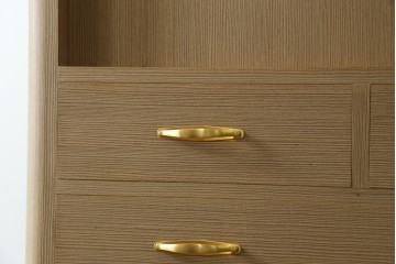 中古　高級品　大阪泉州桐箪笥の名門・初音の総桐箪笥　田中家具製作所　総桐の衣装箪笥　定価約250万円　(R-091206)