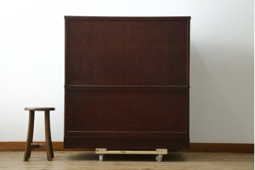 中古　美品　希少な廃番品!!　田中家具　欅(ケヤキ)材　存在感ある飾り金具をあしらった二本松欅箪笥　(R-091210)