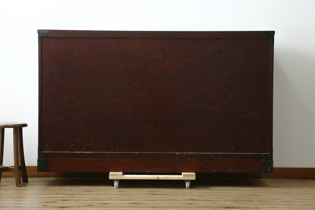 中古　美品　希少な廃番品!!　二本松工藝館　田中家具　55民芸飾棚　重厚な金具使いのサイドボード　(R-091211)