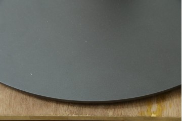 中古　美品　アクタス取り扱い　porada(ポラダ)　SPIN(スピン)　ガラス天板とらせん状の支柱がスタイリッシュなダイニングテーブル　定価約47万円　(R-091215)