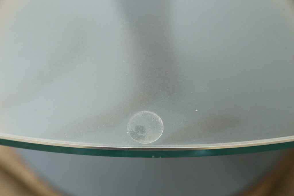 中古　美品　アクタス取り扱い　porada(ポラダ)　SPIN(スピン)　ガラス天板とらせん状の支柱がスタイリッシュなダイニングテーブル　定価約47万円　(R-091215)