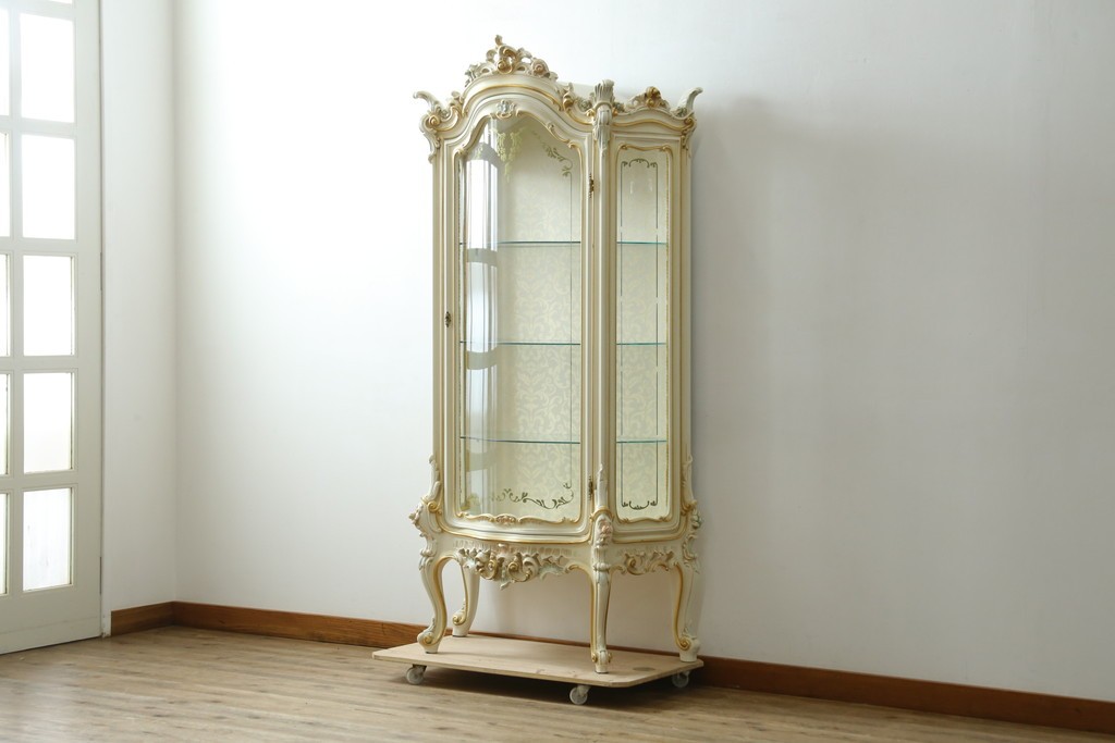 中古　美品　イタリア高級家具　SILIK(シリック)　ゴールド装飾が華やかなガラスキャビネット　定価約290万円　(R-091217)
