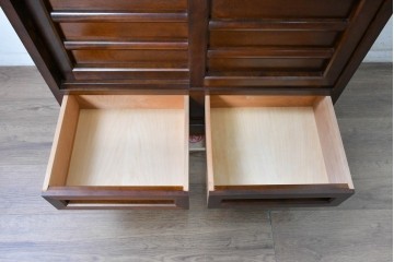 中古　美品　松本民芸家具　#505型　横桟を配した端正な茶箪笥　定価約38万円　(R-091226)