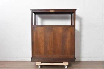 中古　美品　松本民芸家具　#505型　横桟を配した端正な茶箪笥　定価約38万円　(R-091226)