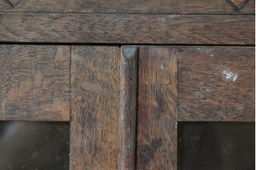 和製アンティーク　大正から昭和初期　象嵌装飾をあしらったガラス扉の本箱　(R-091235)