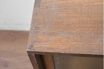 和製アンティーク　昭和初期　栓材　ワイドなガラス戸が印象的なローボード　(R-091237)